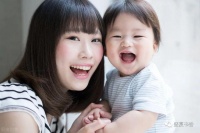 真希望在我初為人母時(shí)，就已經(jīng)讀過(guò)這本育兒書
