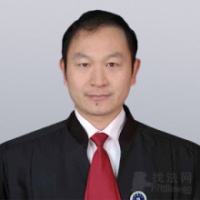 身份证掉了，可以用户口本办健康证吗