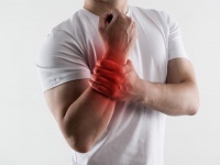 身體7個(gè)癥狀提示：健康已出問(wèn)題，趕緊保養(yǎng)，男性更要注意！