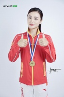 健康生活，冠军品质！莱弗澳签约跳水冠军杜馨蕊为品牌形象大使！