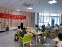 50余名萌娃变身“健康小卫士”，宁阳县华丰医院开展“健康大讲堂”：学急救、敬老人，解锁暑期安全新技能！