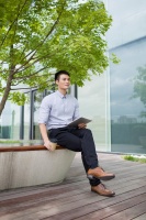 商务休闲装：职场与生活的完美平衡术