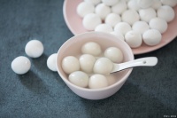 元宵美食时刻：糖尿病群体怎样稳住血糖畅享汤圆？