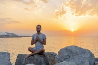 试试冥想放松，在忙碌生活里给身心健康上把锁