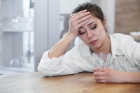拔罐能排毒？专家：人体根本没有“毒”需要这样排！