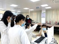 健康学院：开展健康服务体检 指导科学健康生活