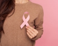 乳房保健絕不是小事！做好這5點(diǎn)，預(yù)防乳腺疾病→