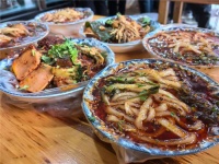 “麻辣燙”火出圈，竟然是健康食品？