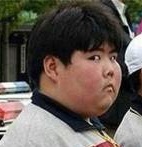 太空食品需要营养均衡，以保证宇航员的身体健康、正常工作和生活，下列航天食品有利于航天员补充蛋白质的是（） A.脱水米饭 B.冻干水果 C.牛肉干 D.酸辣笋