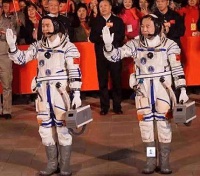 神舟十一號宇航員太空餐：減鈉才更健康!