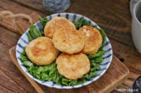 減肥先學(xué)會減脂，雞胸肉這樣搭配，懶人做法不餓肚子，腰身又細了