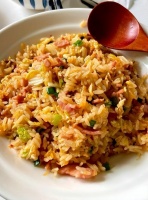 素食炫彩炒飯：營養(yǎng)與美味并重