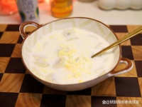 一根香蕉一盒牛奶，試試這個簡單的減肥湯，身體輕盈沒負擔