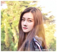 浙江校花被丈夫6年喂到330斤，睡塌两张床，如今生活令人唏嘘