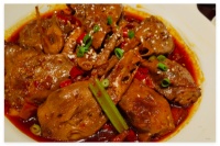 麻辣鴨頭，川菜中的經(jīng)典小吃，麻辣鮮香、回味悠長(zhǎng)的特點(diǎn)風(fēng)靡全國(guó)
