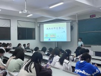 運(yùn)動(dòng)健康學(xué)院開(kāi)展大學(xué)生運(yùn)動(dòng)減肥及體育觀的養(yǎng)成專題講座