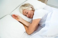 生活中要怎么做，能成為一個(gè)健康的老人？6個(gè)健康生活方式要堅(jiān)持