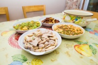 健康晚餐的輕食選擇：晚上吃得好，體重不狂飆！