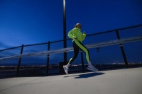 健康生活：積極參與有氧運(yùn)動(dòng)，提升心肺功能！