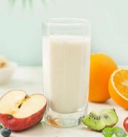 《2025報(bào)道掀認(rèn)知革命：權(quán)威專(zhuān)家聯(lián)手揭低脂奶與堅(jiān)果種子健康新邏輯》