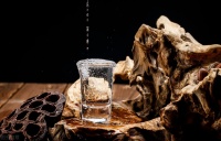 中國傳統(tǒng)的酒類都有什么？白酒、黃酒、果酒、藥酒、奶酒、米酒？