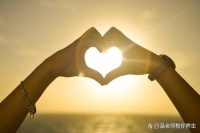 積極心態(tài)，健康生活：積極面對生活，享受健康人生