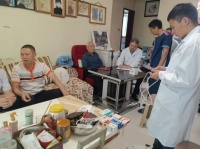 省委老干局组织开展“健康护老行·服务到基层”服务活动