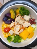 减肥别只会吃草！这4道“营养减脂餐”越吃越瘦，皮肤都变好