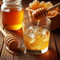 蜂蜜醋減肥秘訣：每餐前後兩口，促進代謝與健康雙贏！