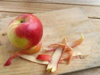 得了糖尿病的人，可以吃蘋果嗎？醫(yī)生建議：這 3類水果不妨多吃！