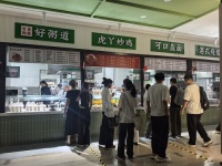 清晨第一份甜！商丘工学院“爱心早餐”守护学子活力早时光