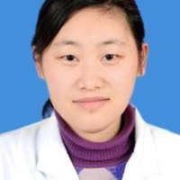 身材矮小，发育迟缓