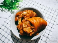 中醫(yī)視角下的豬蹄：營養(yǎng)與藥用價值