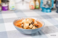 鸡胸肉豆腐煲，这样一锅吃完热乎乎