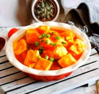 番茄炖豆腐的制作与食材营养详解