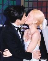 2个细节告诉你，为什么这场明星婚礼特别真实