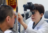 50岁司机在珠海爱尔眼科，将近视、散光、老花眼“一键清零”！