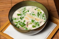 姜葱芫荽鱼片汤的健康功效及专业指导