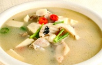粉葛鱼片汤：健康美味的家庭佳肴