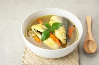 鱼汤养生：一碗鲜美里的健康之道