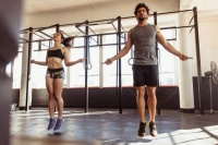 肚子抽脂多少钱？2025年市场价与术后护理全解析