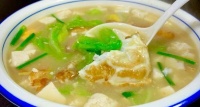 夏天炎热，这3道汤要常饮，补充水分，增强免疫力健康过夏天