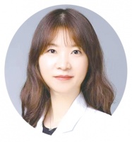 27岁小伙对老婆的猫严重过敏，哮喘发作