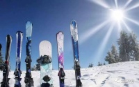 我国冰雪体育用品制造产业的发展困境与升级路径