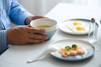 血糖高別再亂選早餐，這三類食物穩(wěn)糖管飽還營養(yǎng)均衡！