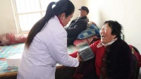 2026新春走基层｜村医清早下村测血糖，山东安丘的慢病管理不打烊