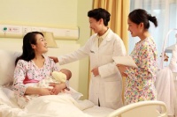 经历过一顺一剖的妈妈，来把顺产和剖腹产做个比较