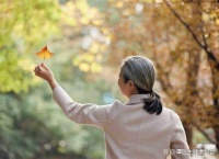 50岁后的中老年人，中午五种饭不吃，四种觉不睡，保持健康最重要
