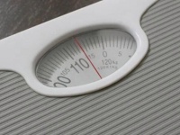 暖冬轻身，冬季中医减重与养生指南