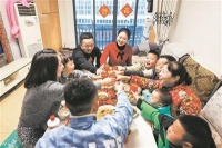 暴食后用这些方法补救不靠谱